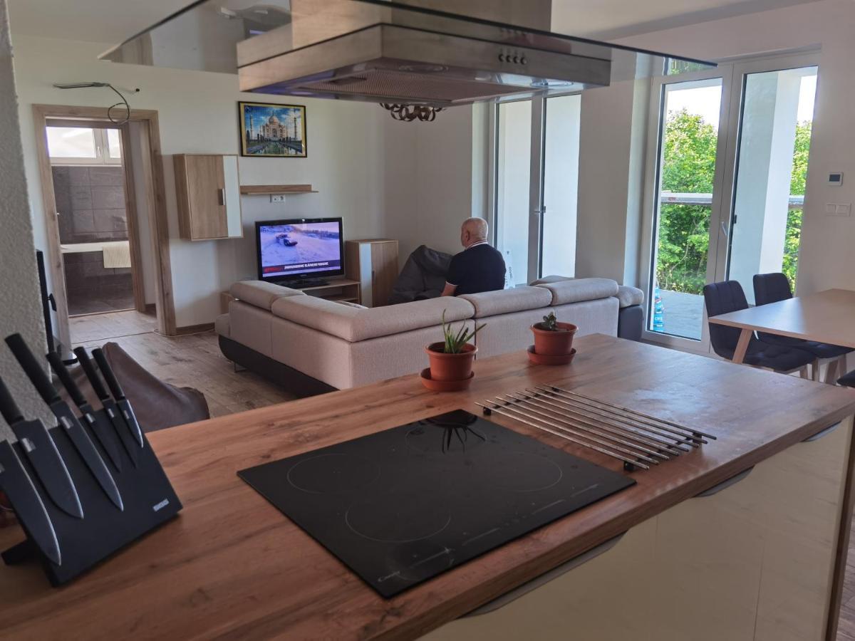 BankaSunset House Piestany Cervena Veza公寓 外观 照片