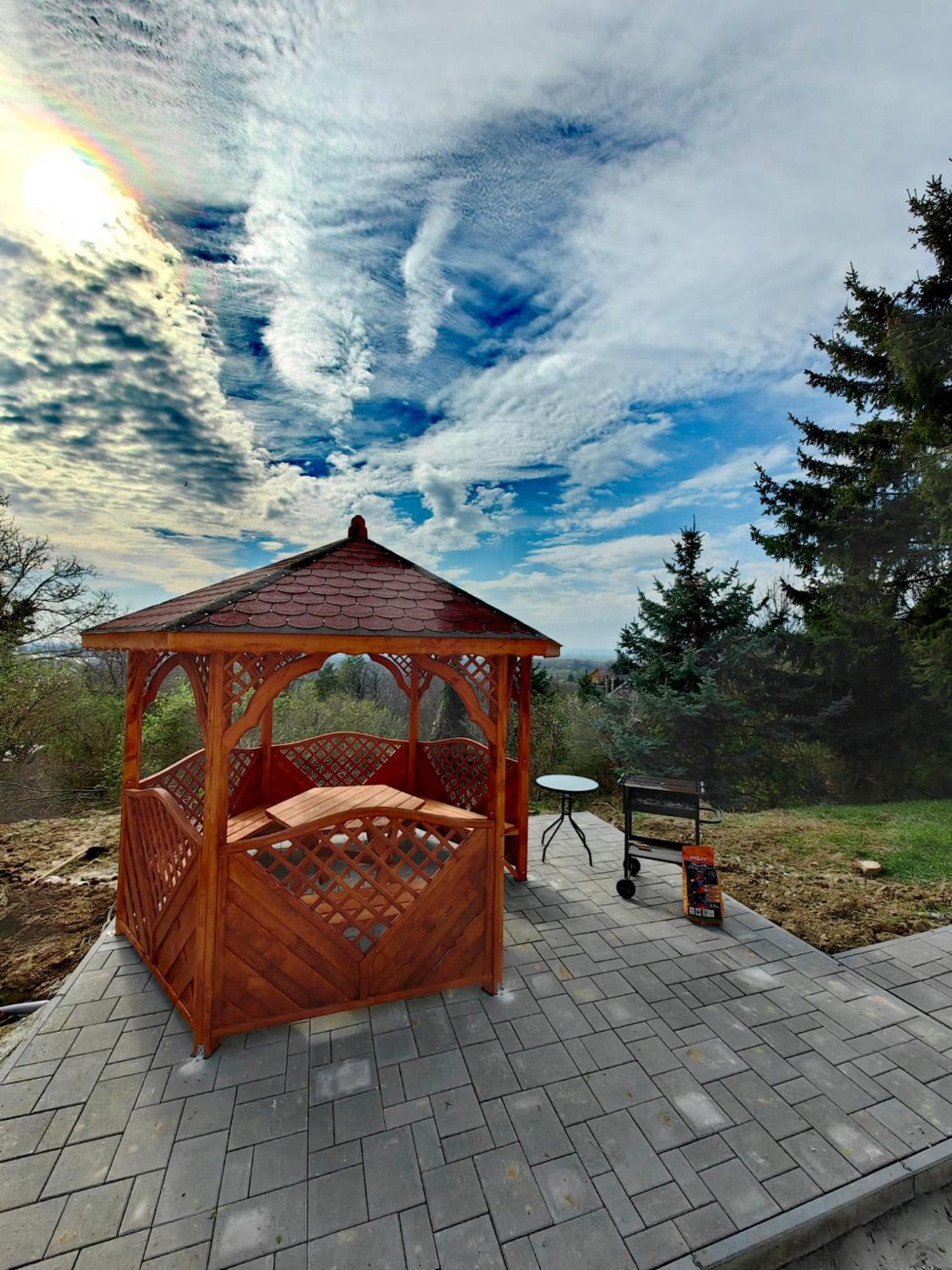 BankaSunset House Piestany Cervena Veza公寓 外观 照片
